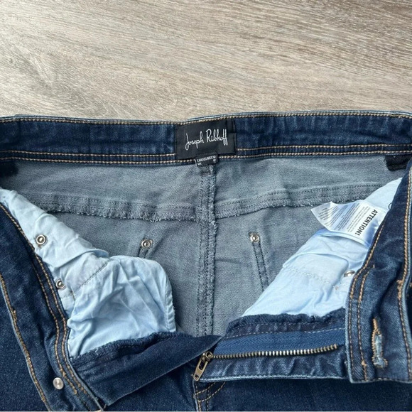 Joseph Ribkoff Paisley Embroidered Stretchy Skinny  Jeans - Picture 6 of 15